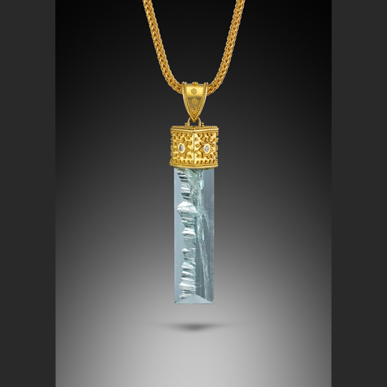 Aquamarine Ice pendant 22 k gold granulation with faceted aquamarine and 2 diamonds. chain sold separately
